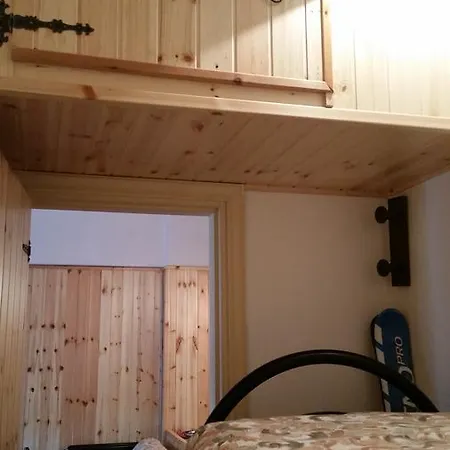 Сasa de vacaciones In Montagna - La *