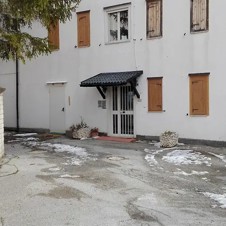 Сasa de vacaciones In Montagna - La