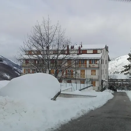 Сasa de vacaciones In Montagna - La